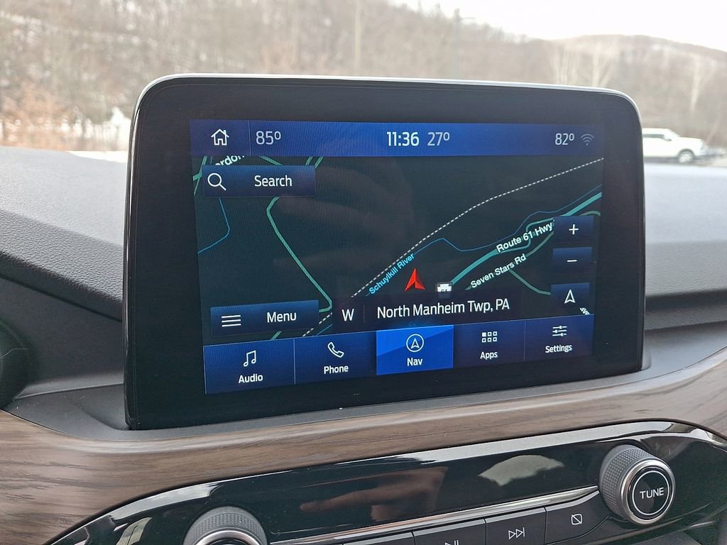 Certified 2020 Ford Escape Titanium image 17