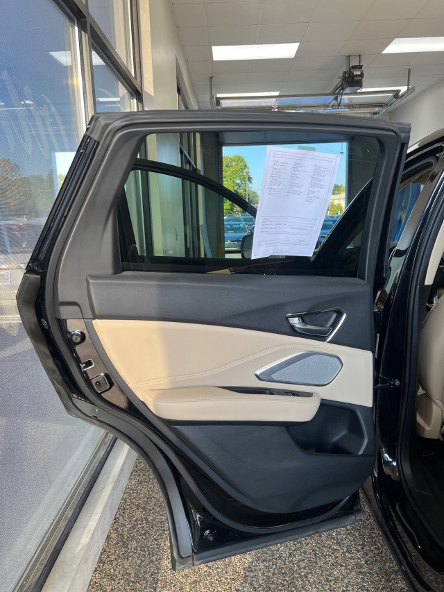 Used 2023 Acura RDX AWD w/ Advance Package image 17