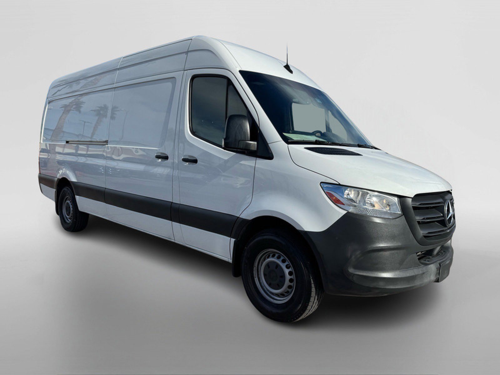 Used 2020 Mercedes-Benz Sprinter 2500 image 7
