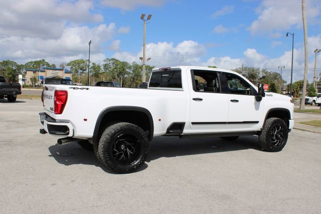 Used 2024 Chevrolet Silverado 3500 High Country w/ High Country Premium Package image 12