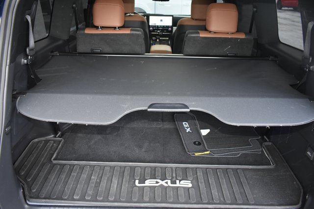Used 2025 Lexus GX 550 image 48