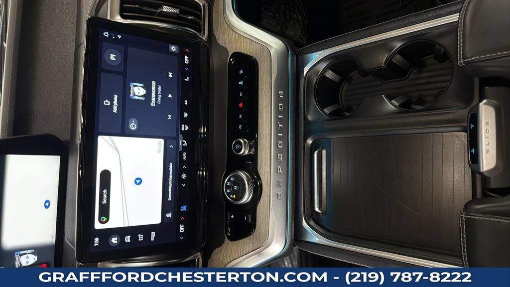 Used 2025 Ford Expedition Platinum AWD/4WD image 19