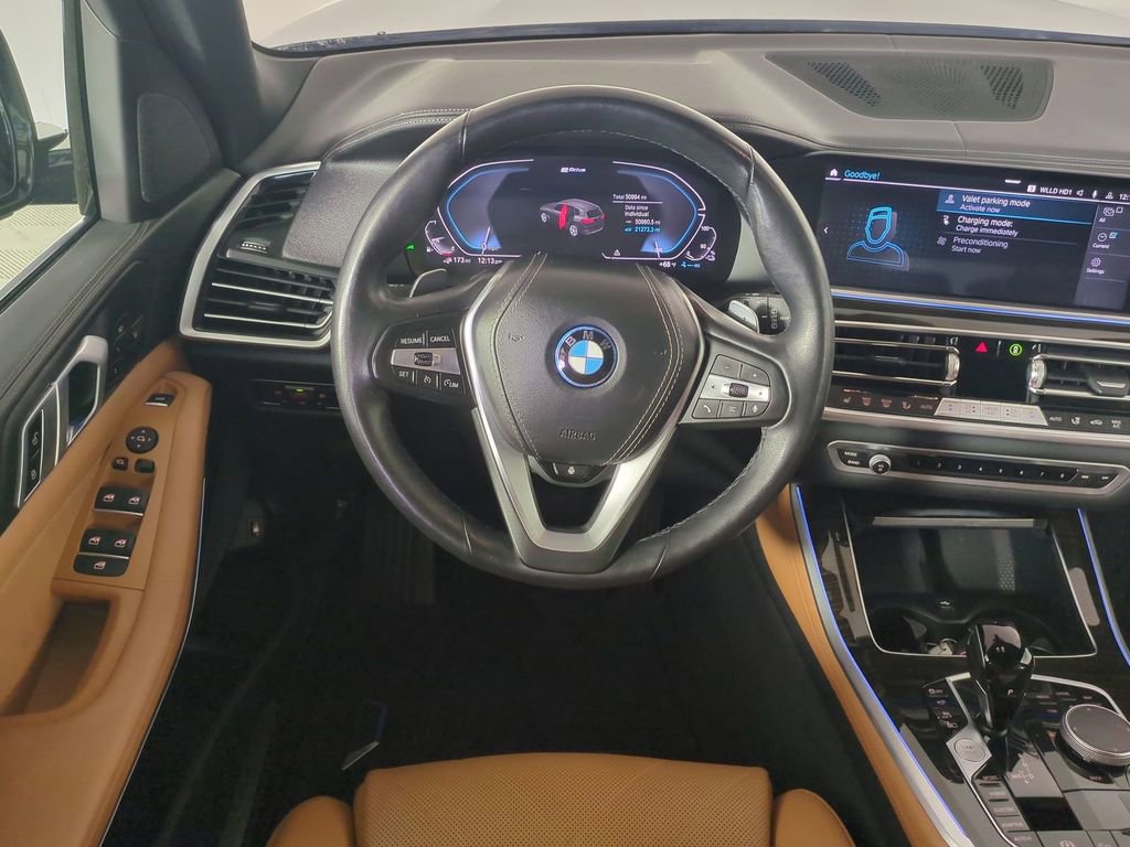 Used 2023 BMW X5 xDrive45e w/ Climate Comfort Package image 18