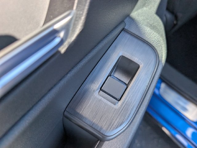 New 2027 Nissan Sentra SR w/ Floor Mat Package FWD image 15