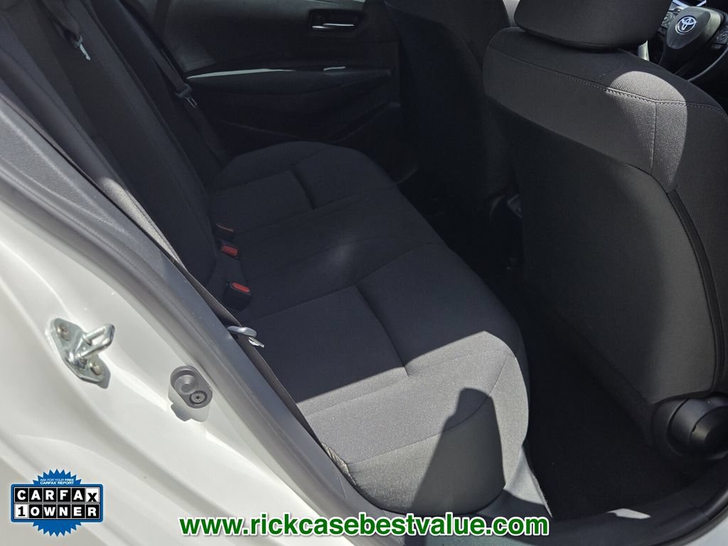 Used 2023 Toyota Corolla LE FWD image 17