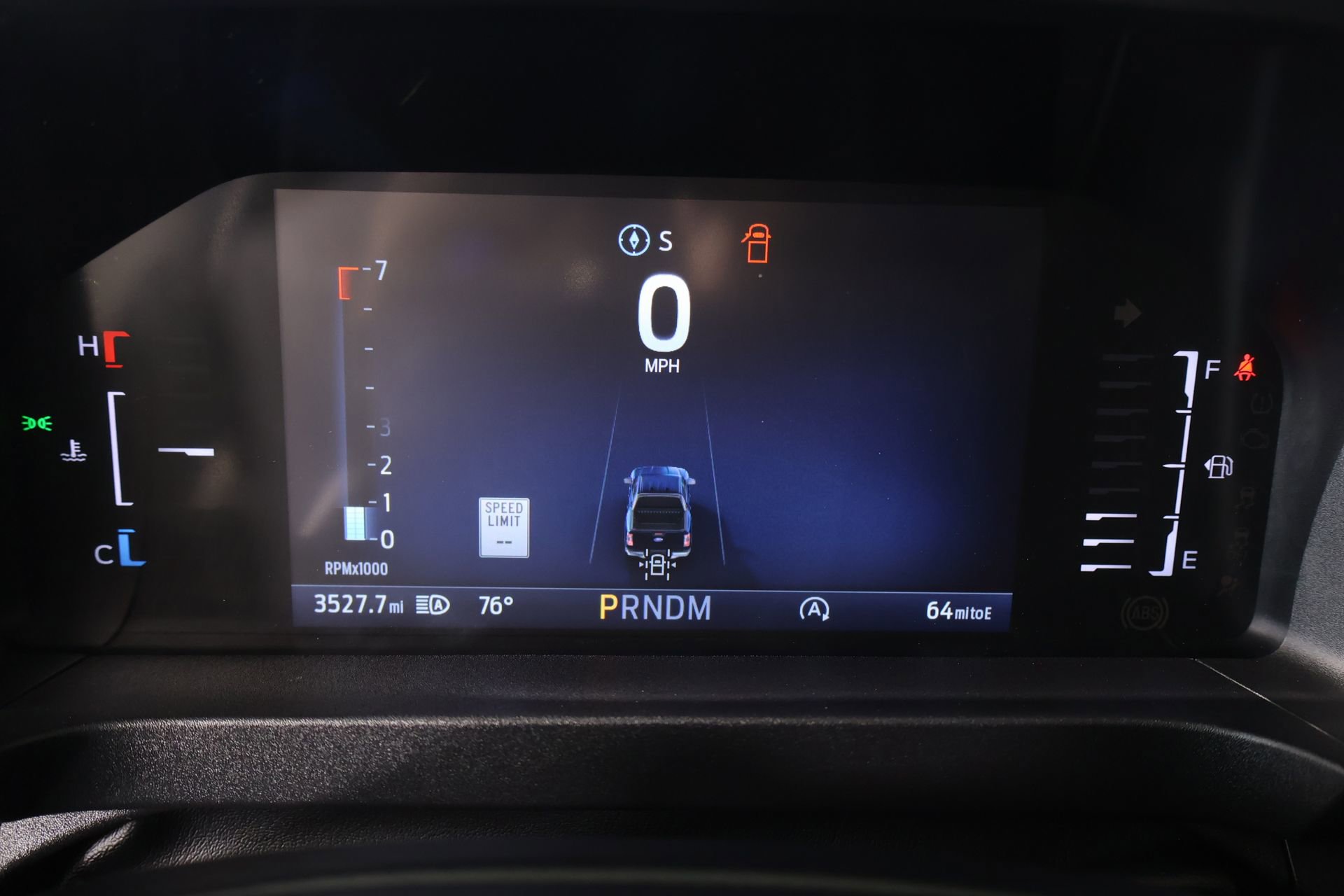 Used 2025 Ford Ranger XLT w/ Equipment Group 301A High AWD/4WD image 4