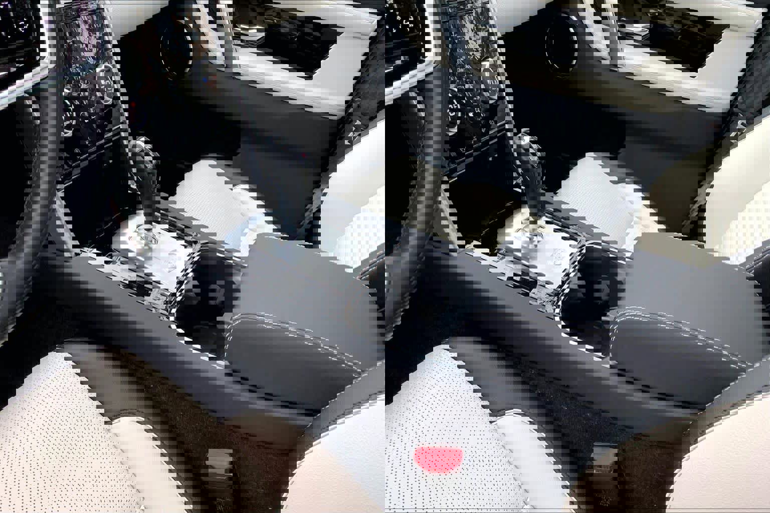 Used 2023 Land Rover Discovery Sport S R-Dynamic image 16