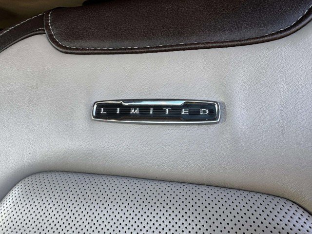 Used 2019 Ford F350 Limited w/ FX4 Off-Road Package image 21