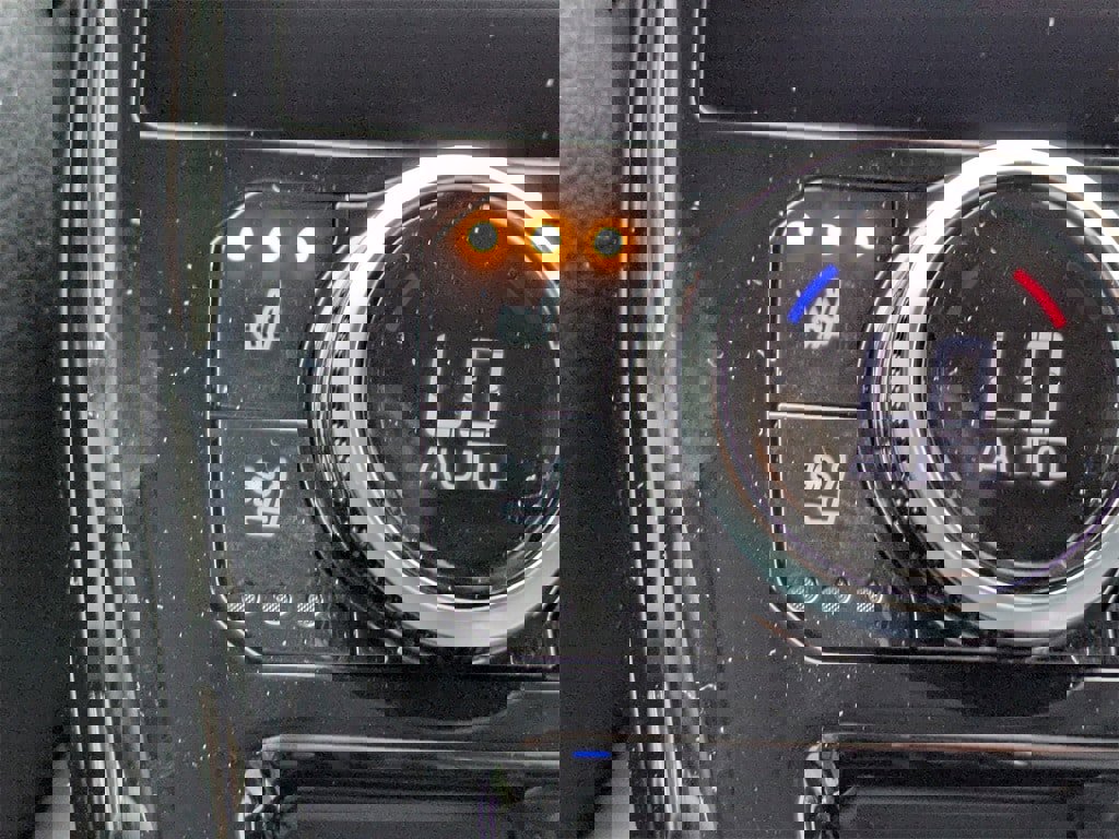 New 2026 Toyota Highlander Limited image 27