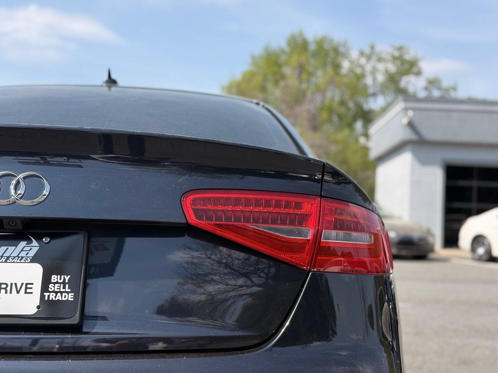 Used 2016 Audi A4 2.0T Premium Plus w/ Technology Package FWD image 10
