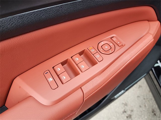 New 2026 Kia Sportage SX image 11