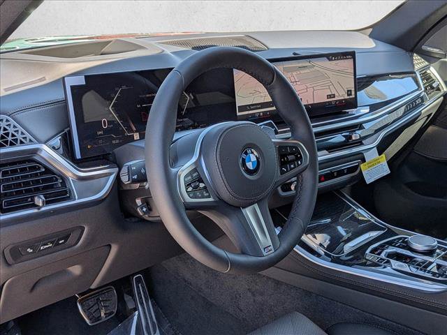 New 2026 BMW X5 xDrive40i w/ M Sport Package AWD/4WD image 3