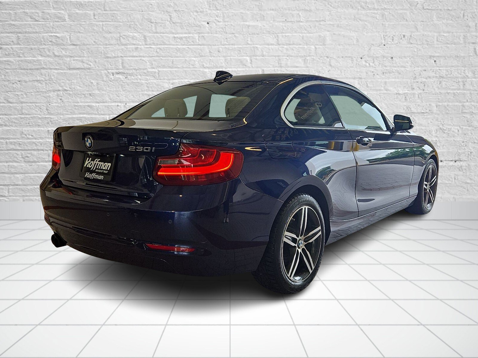 Used 2017 BMW 230i xDrive Coupe AWD/4WD image 6