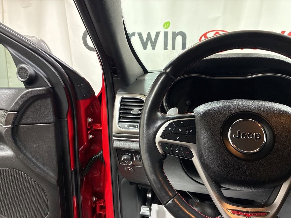 Used 2018 Jeep Grand Cherokee Trailhawk w/ Trailhawk Luxury Group AWD/4WD image 24