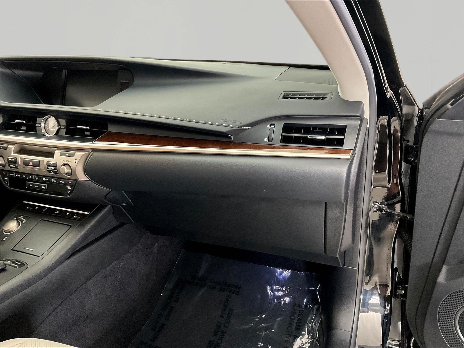 Used 2015 Lexus ES 350 FWD image 26