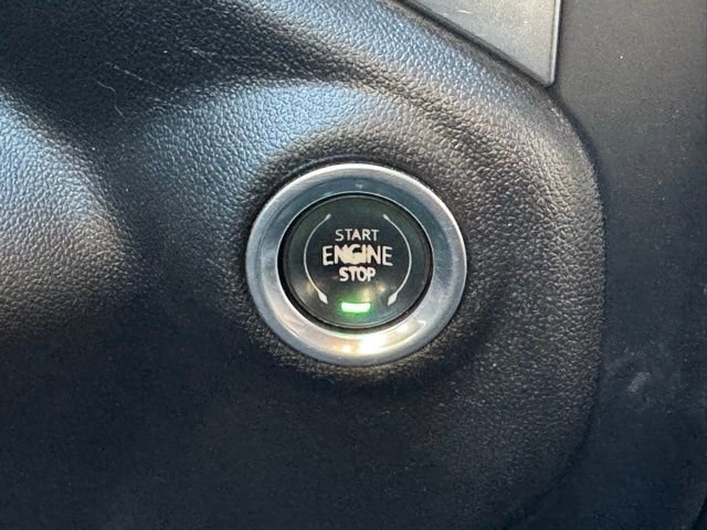 Certified 2021 Chevrolet Silverado 1500 LT w/ Z71 Off-Road Package image 28