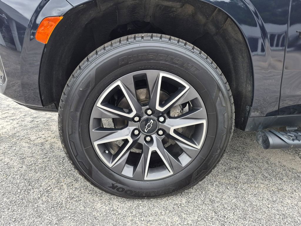 Used 2021 Chevrolet Tahoe Z71 w/ Rear Media and Nav Package AWD/4WD image 10