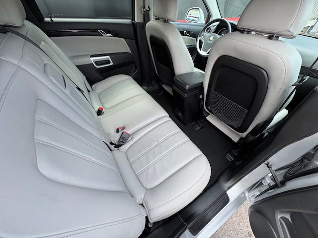 Used 2014 Chevrolet Captiva Sport LTZ FWD image 21