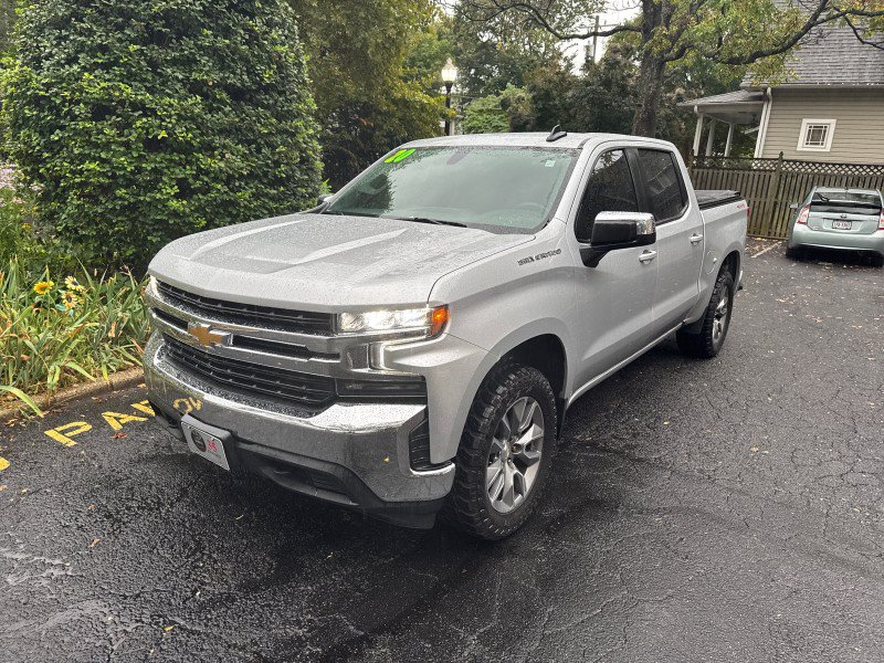 Used 2020 Chevrolet Silverado 1500 LT AWD/4WD image 3