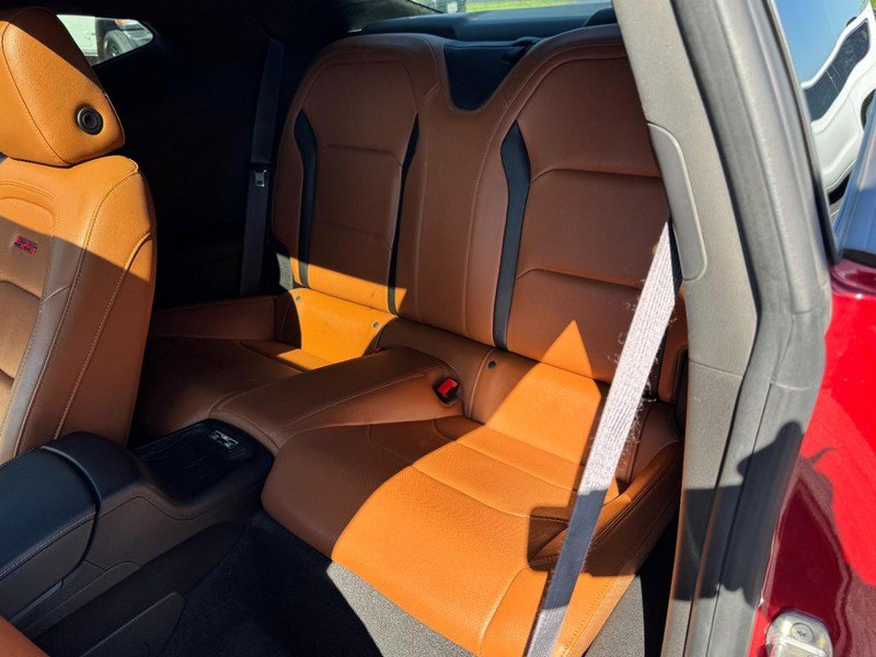 Used 2017 Chevrolet Camaro SS RWD image 10