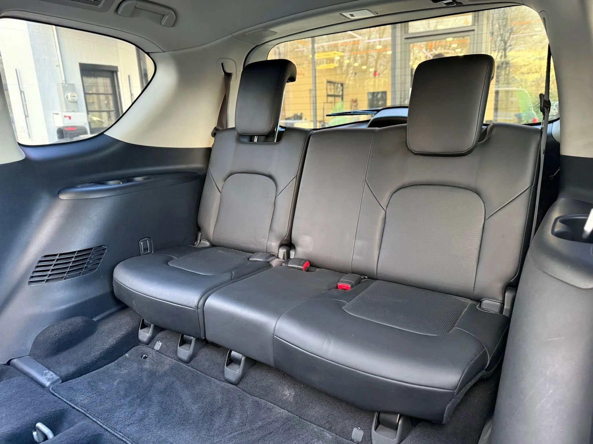 Used 2014 INFINITI QX80 4WD w/ Theater Package image 38
