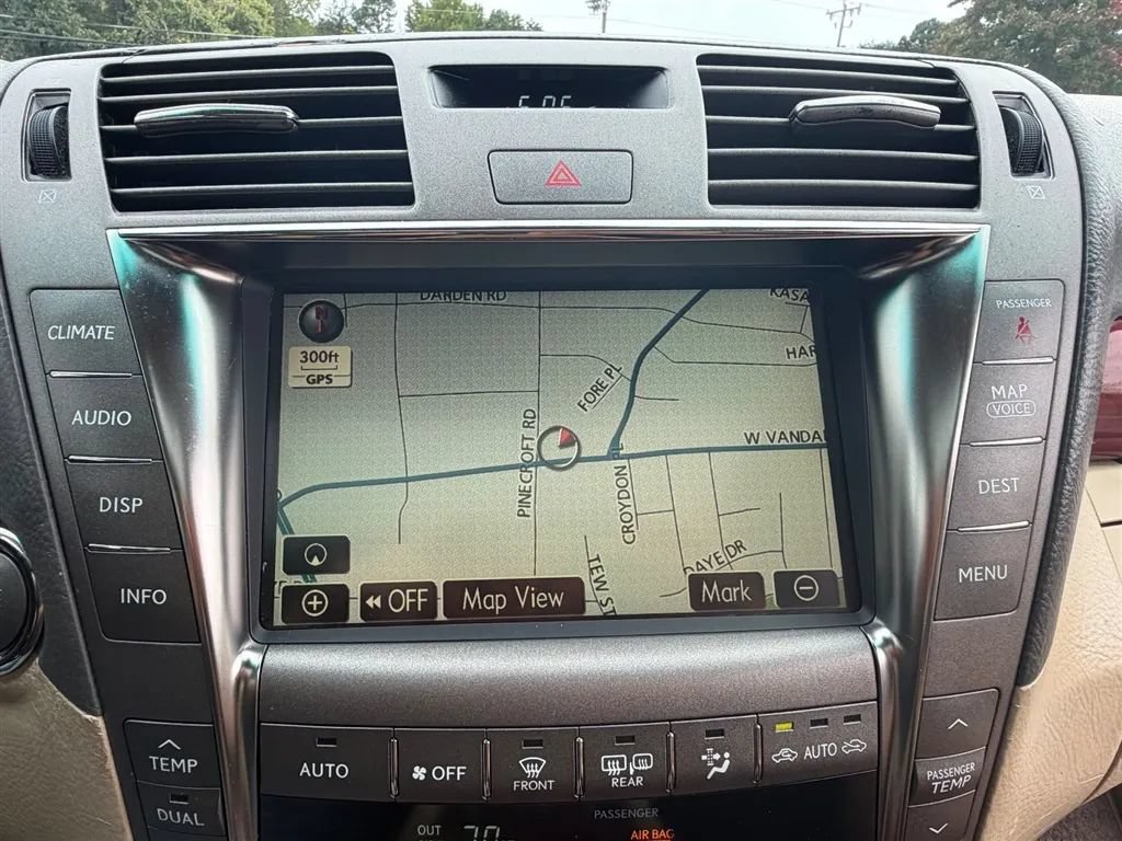 Used 2009 Lexus LS 460 w/ Comfort Pkg RWD image 16