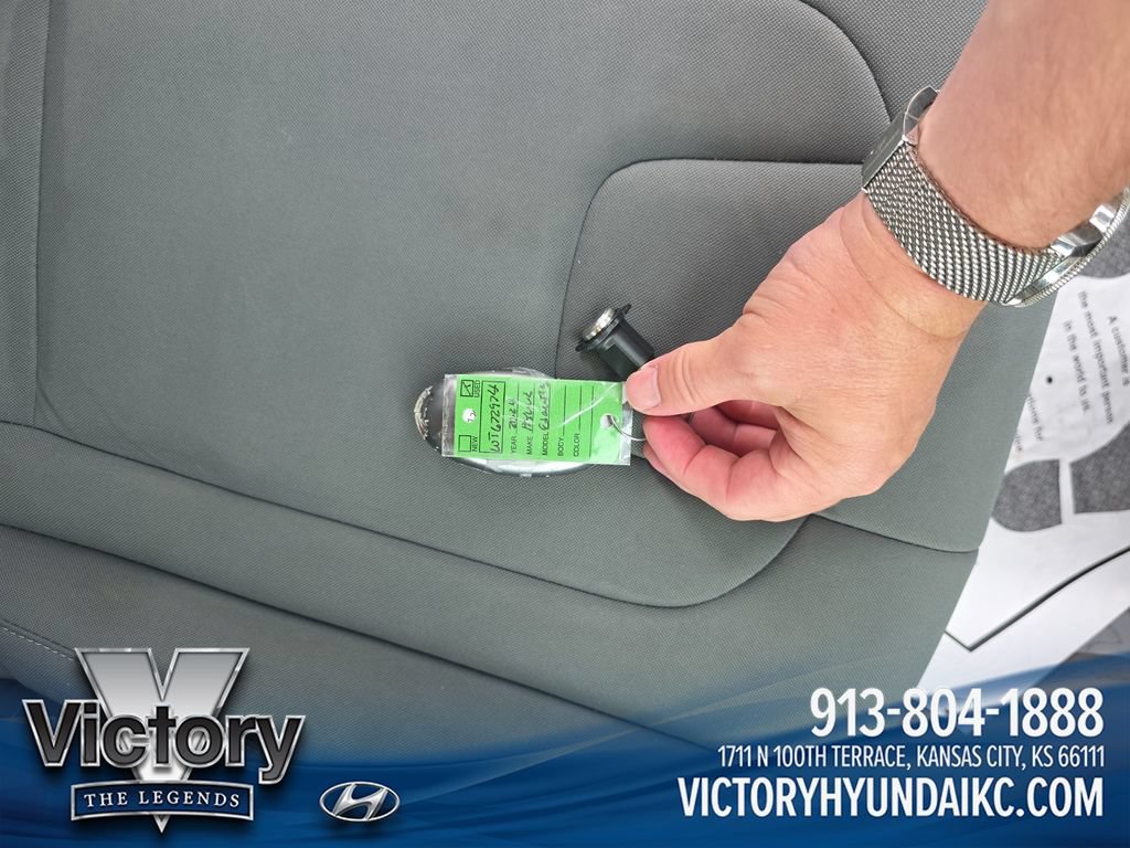 Used 2024 Hyundai Elantra SEL FWD image 29