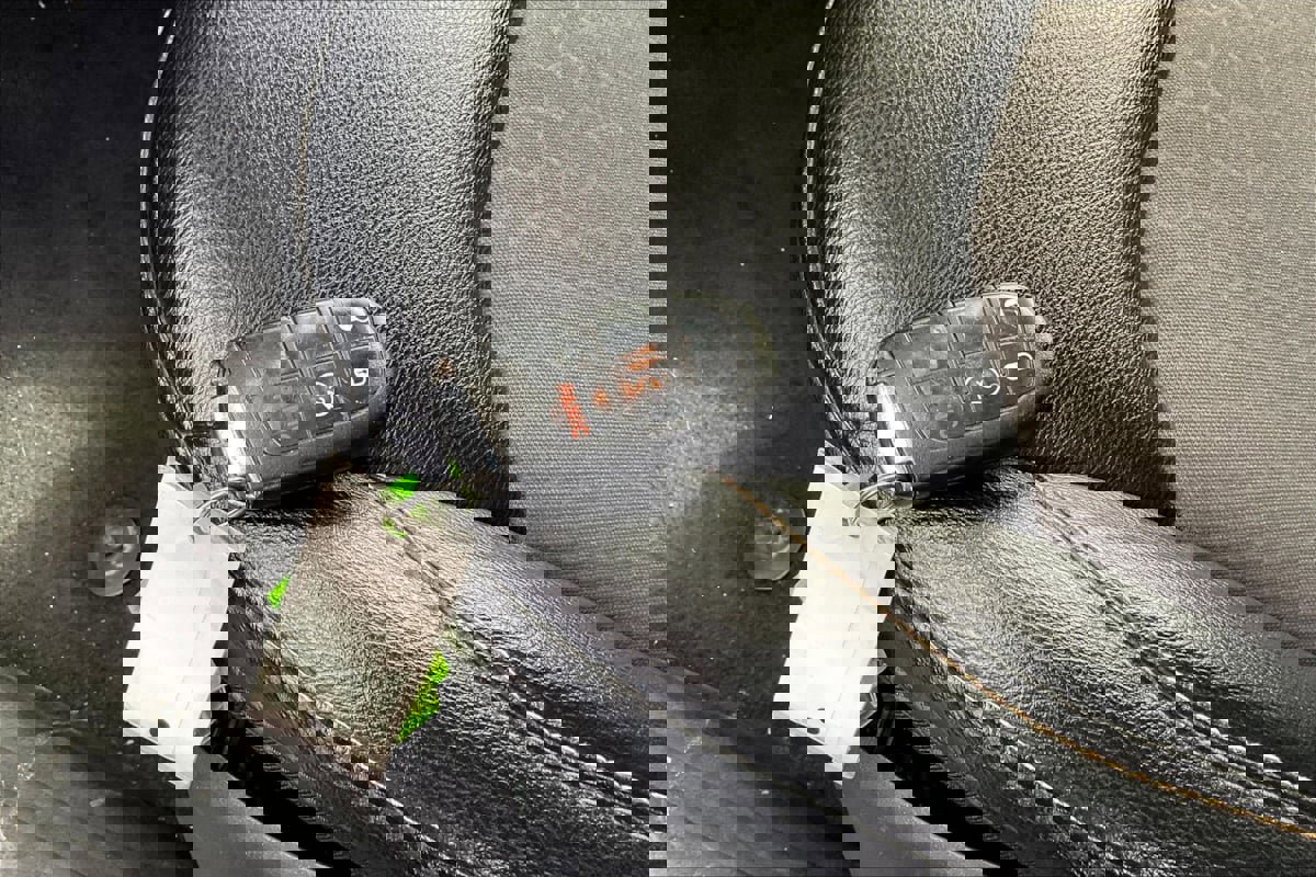 Used 2019 Jeep Compass Latitude w/ Popular Equipment Group image 11