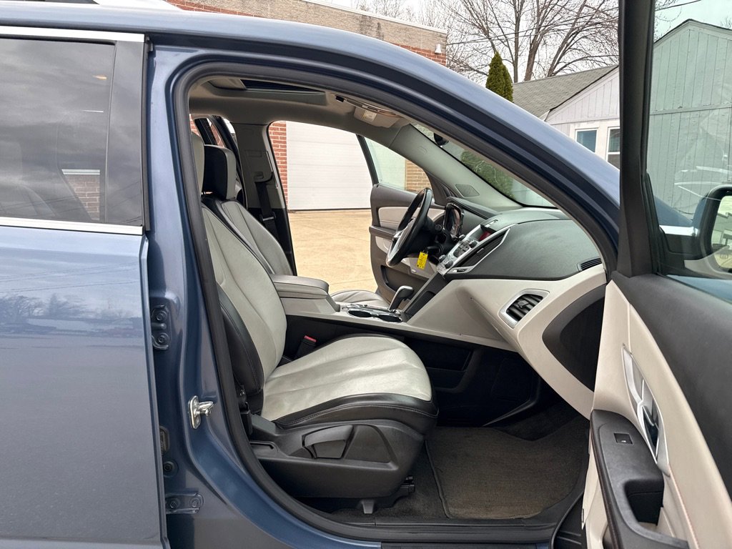 Used 2011 GMC Terrain SLT image 11