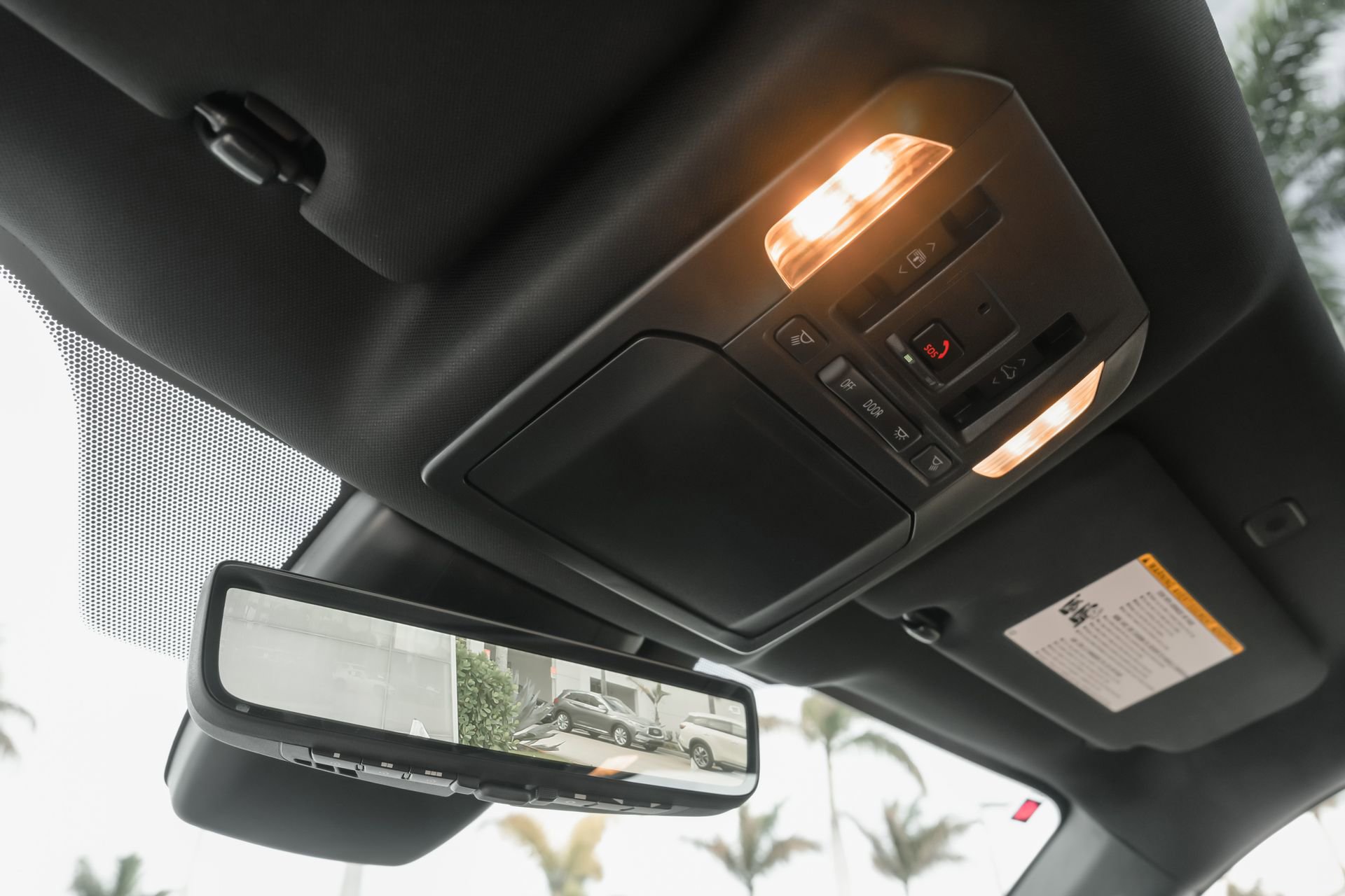 Used 2024 Toyota Highlander Platinum image 20