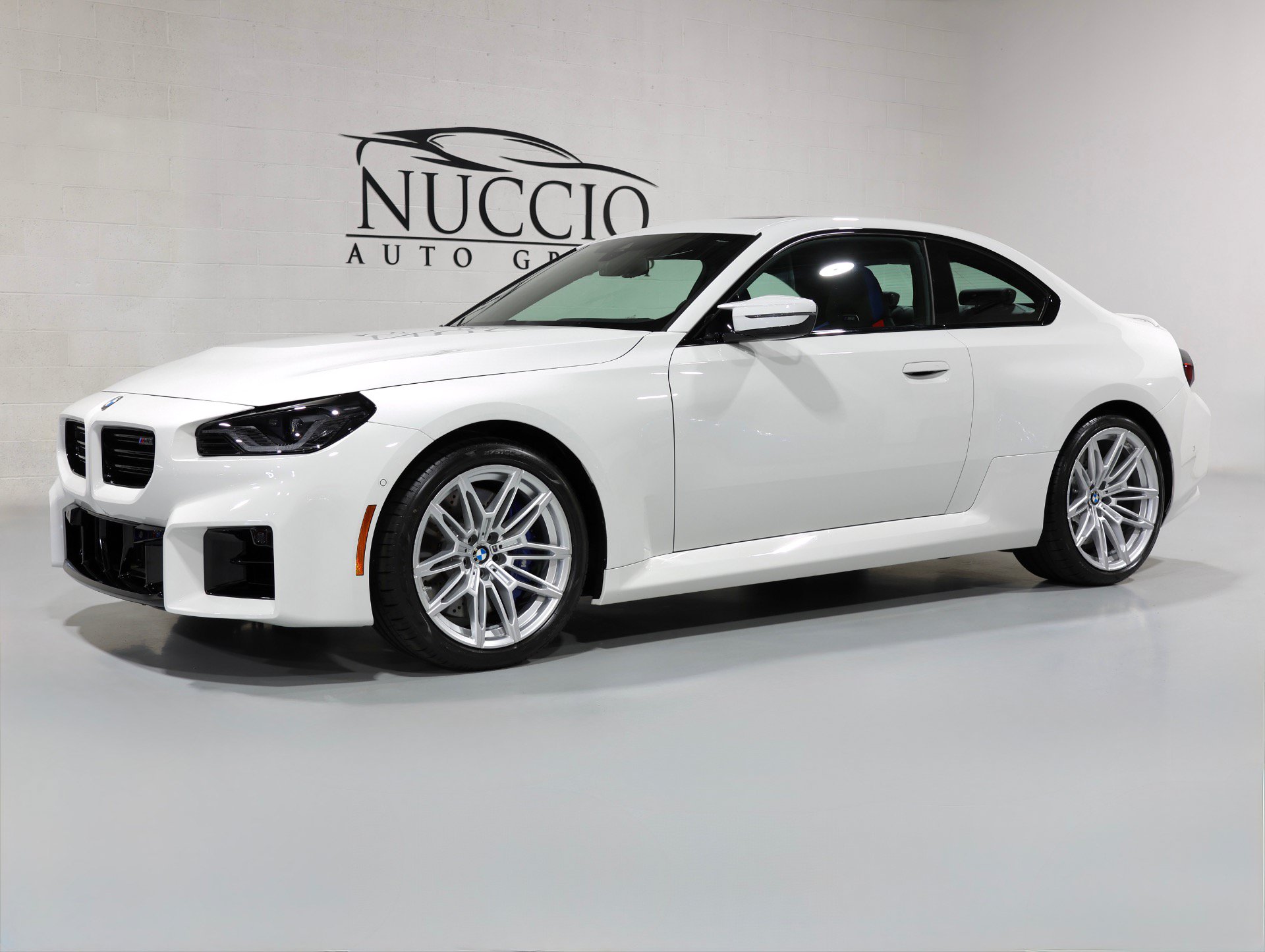 Used 2026 BMW M2 w/ Lighting Package RWD image 29