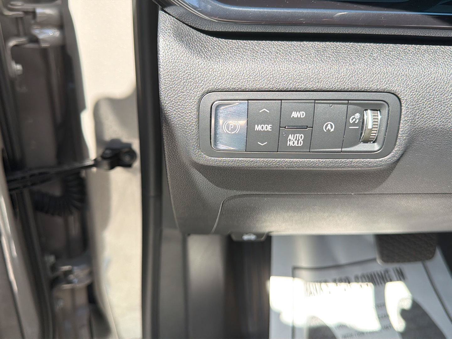 Used 2026 GMC Terrain AT4 w/ Technology Package II AWD/4WD image 17