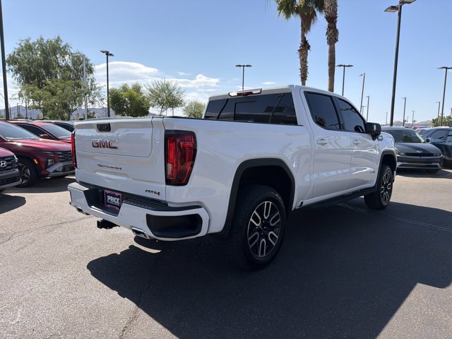 Used 2025 GMC Sierra 1500 AT4 w/ AT4 Premium Package AWD/4WD image 5