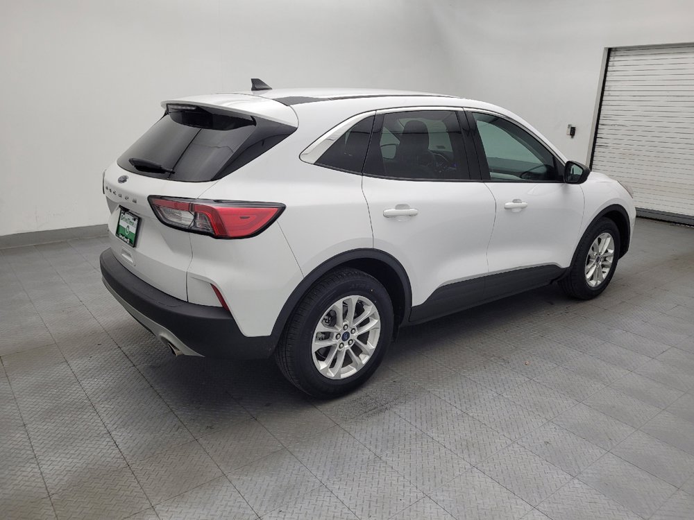 Used 2022 Ford Escape SE FWD image 10