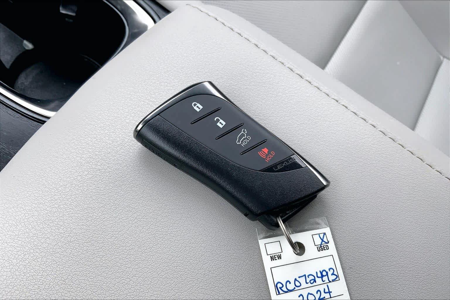 Used 2024 Lexus RX 350 Premium w/ Convenience Package AWD/4WD image 13