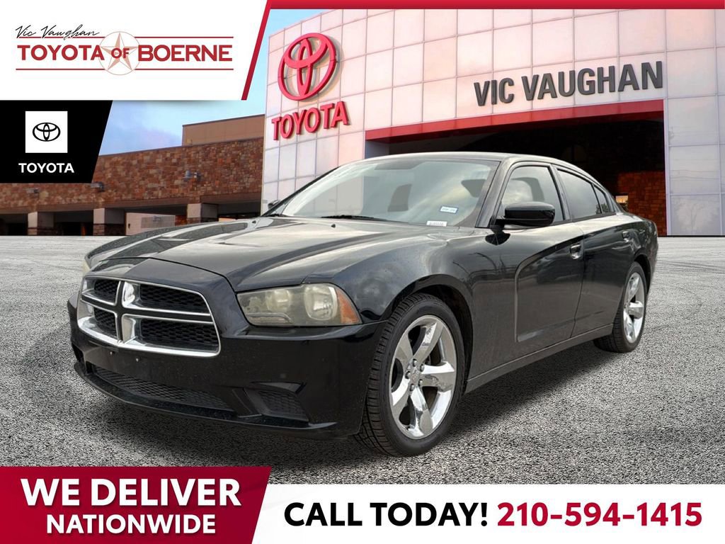 Used 2013 Dodge Charger SE w/ Connectivity Group