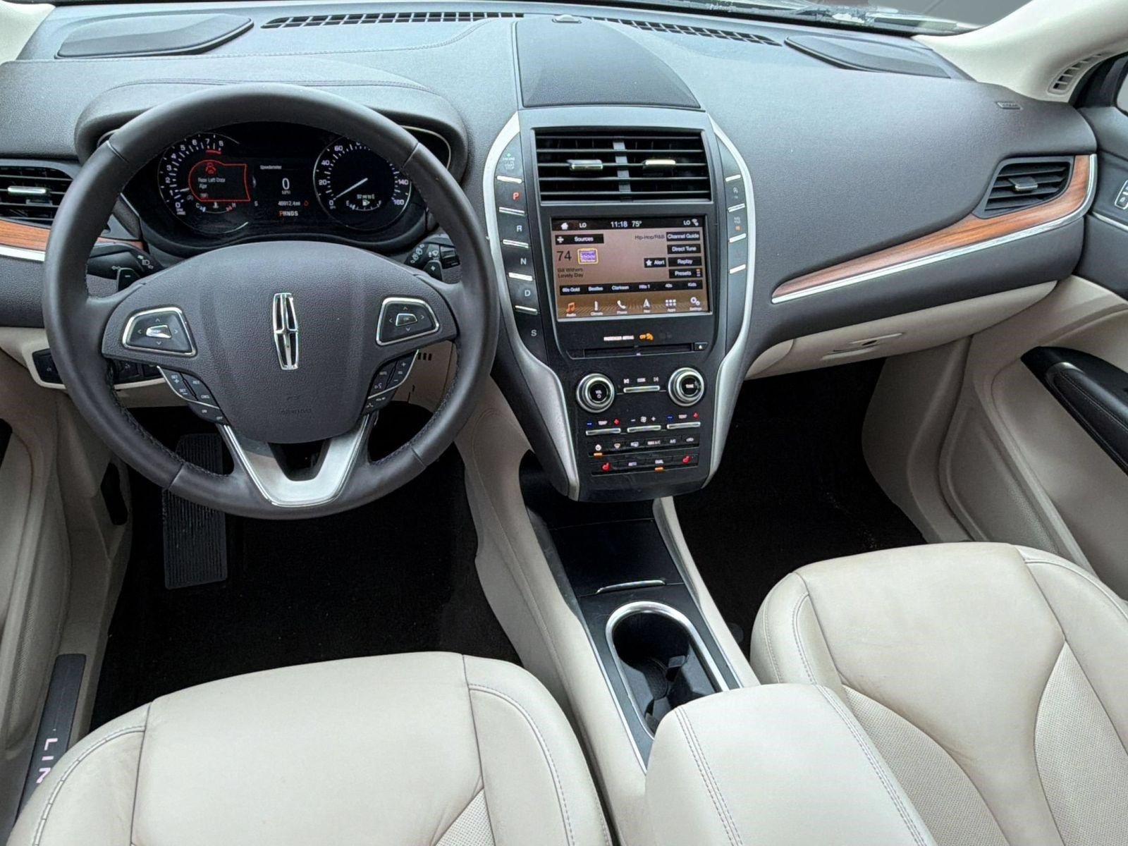 Used 2019 Lincoln MKC Select w/ Select Plus Package FWD image 17