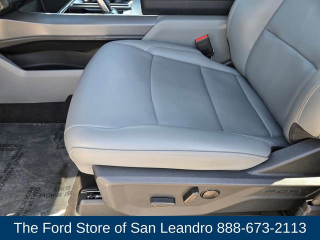 Used 2025 Ford F150 Lightning Flash image 15