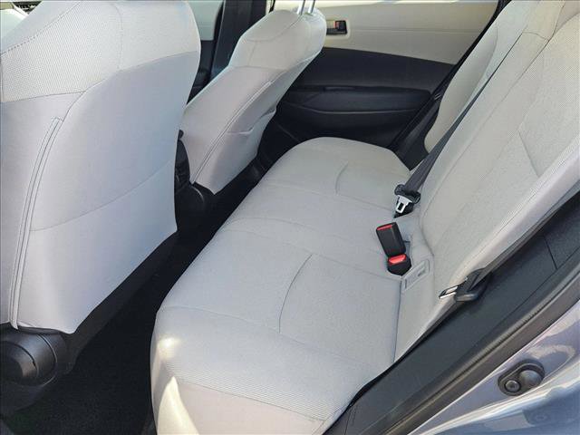 Used 2025 Toyota Corolla Cross L image 18