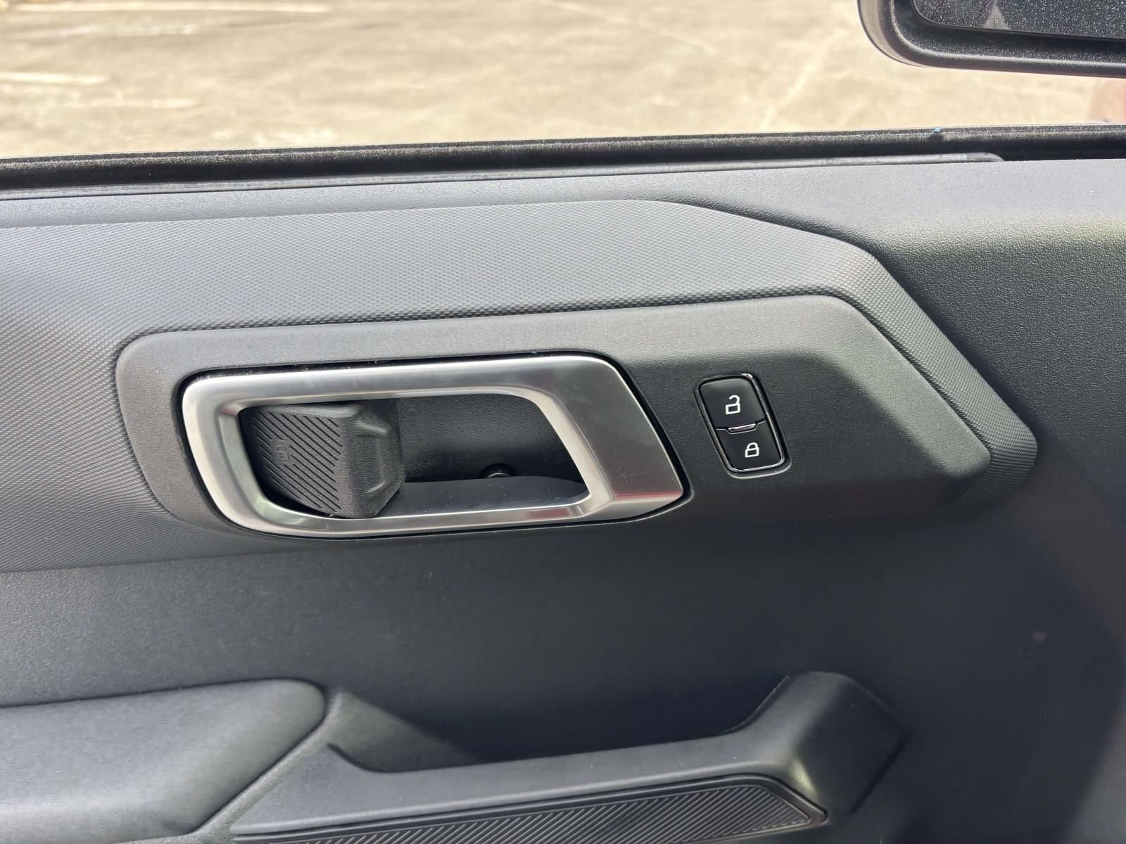 New 2025 Ford Bronco Big Bend image 12