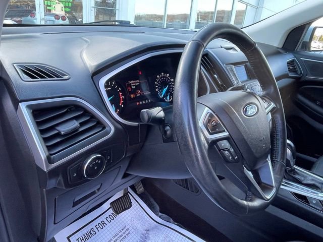 Used 2017 Ford Edge SEL image 27