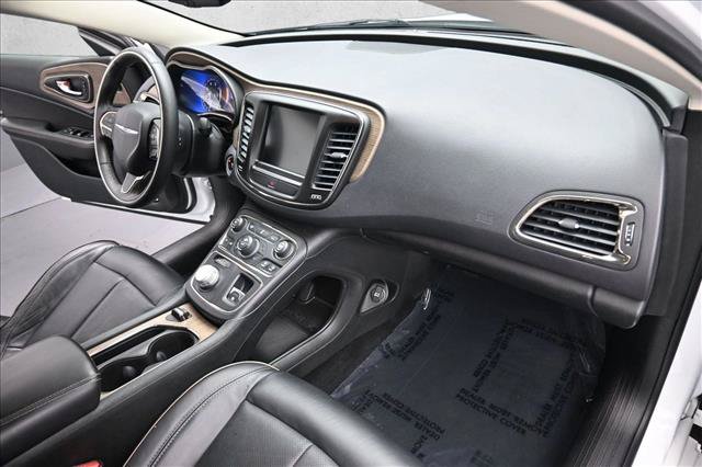 Used 2015 Chrysler 200 C w/ Navigation & Sound Group I FWD image 27