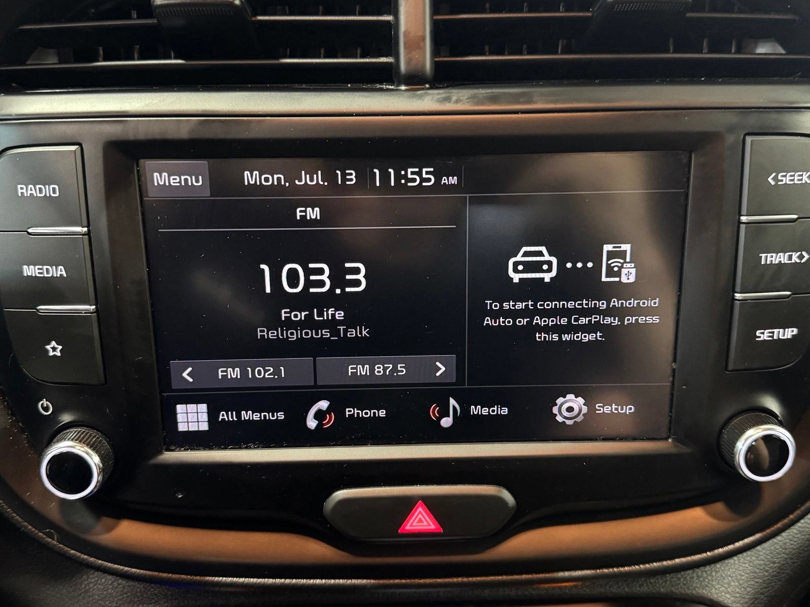 Used 2024 Kia Soul LX w/ Option Group 015 FWD image 28