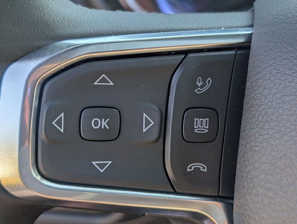New 2026 RAM 2500 Laramie AWD/4WD image 15