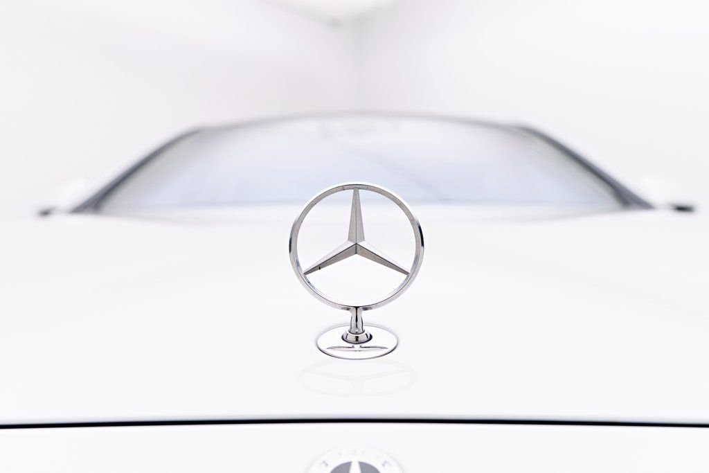 Used 2024 Mercedes-Benz S 580e 4MATIC Sedan image 17