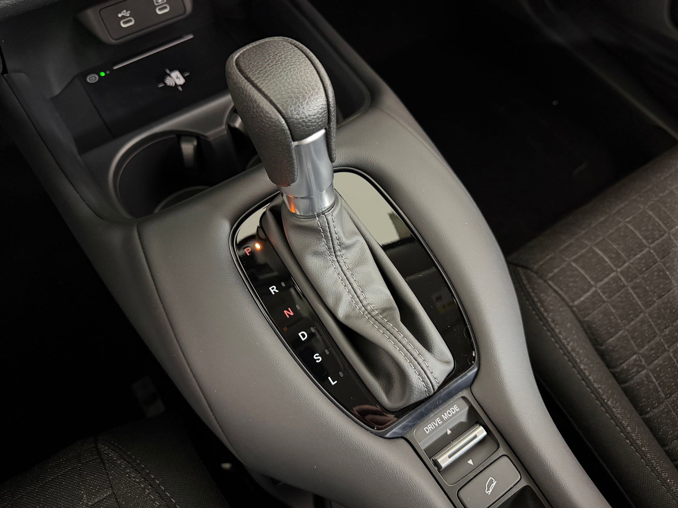 New 2026 Honda HR-V LX image 15