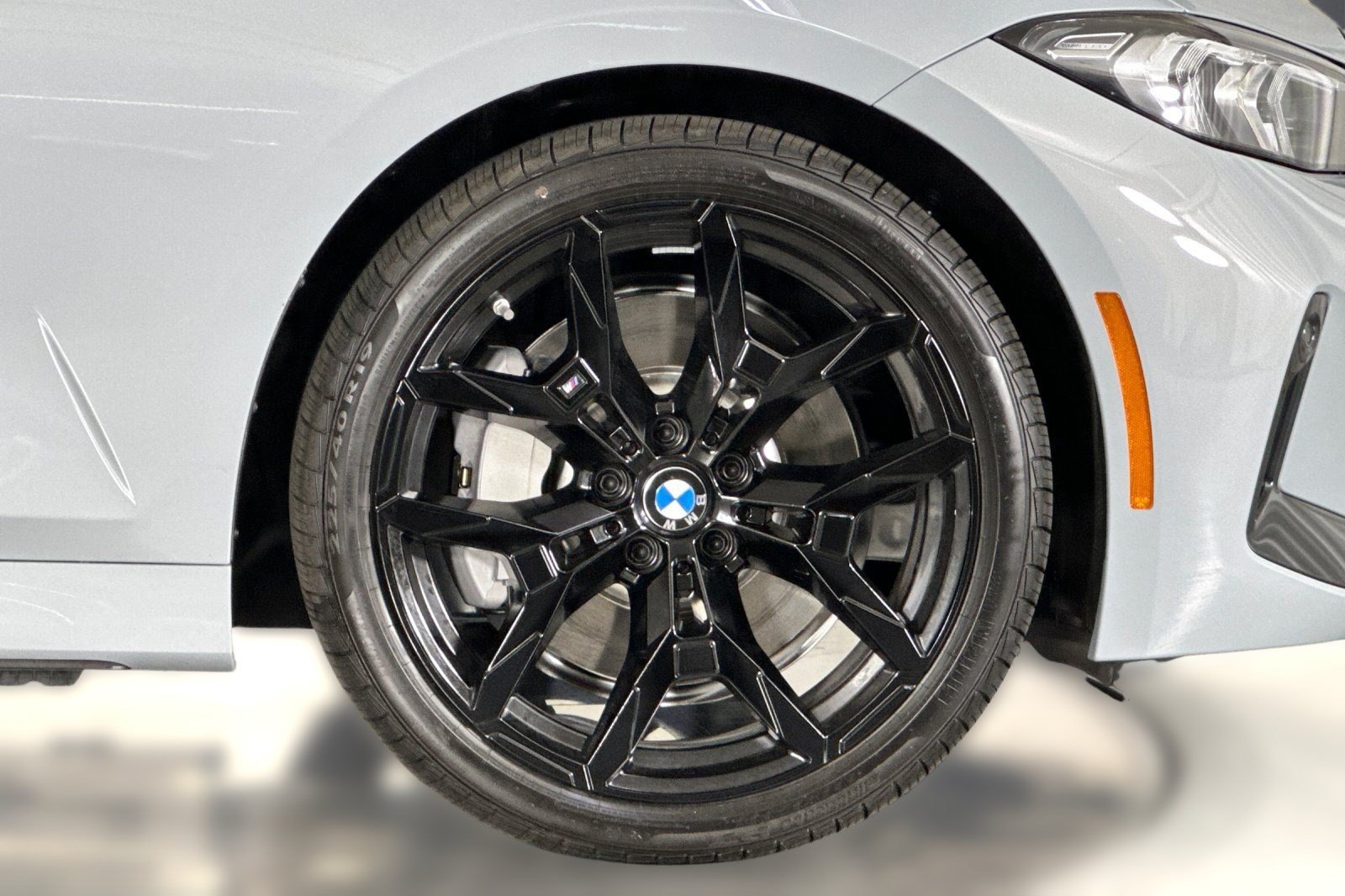 New 2026 BMW 330i Sedan w/ M Sport Package RWD image 12