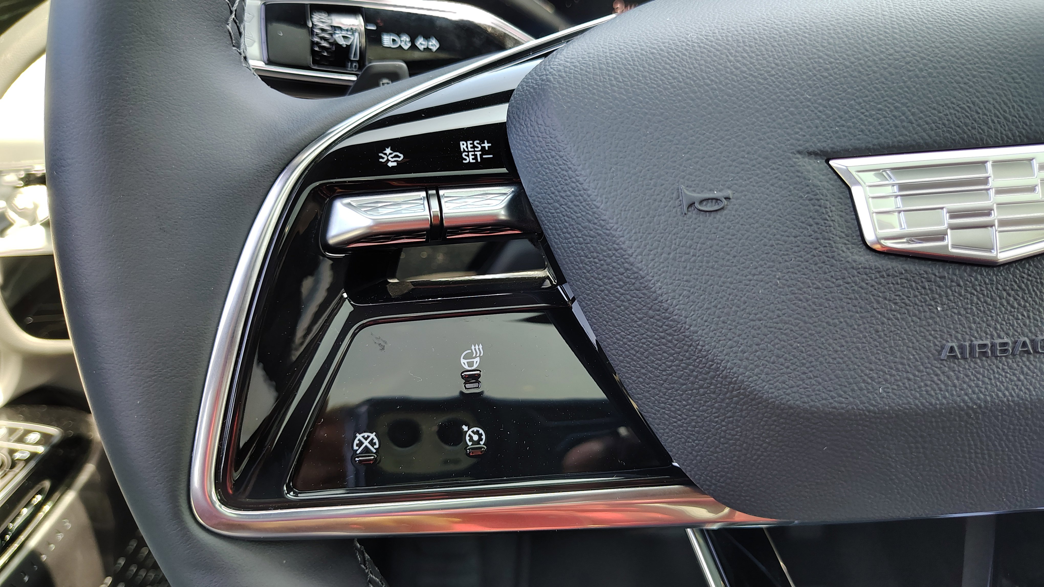 New 2025 Cadillac Lyriq Sport image 14