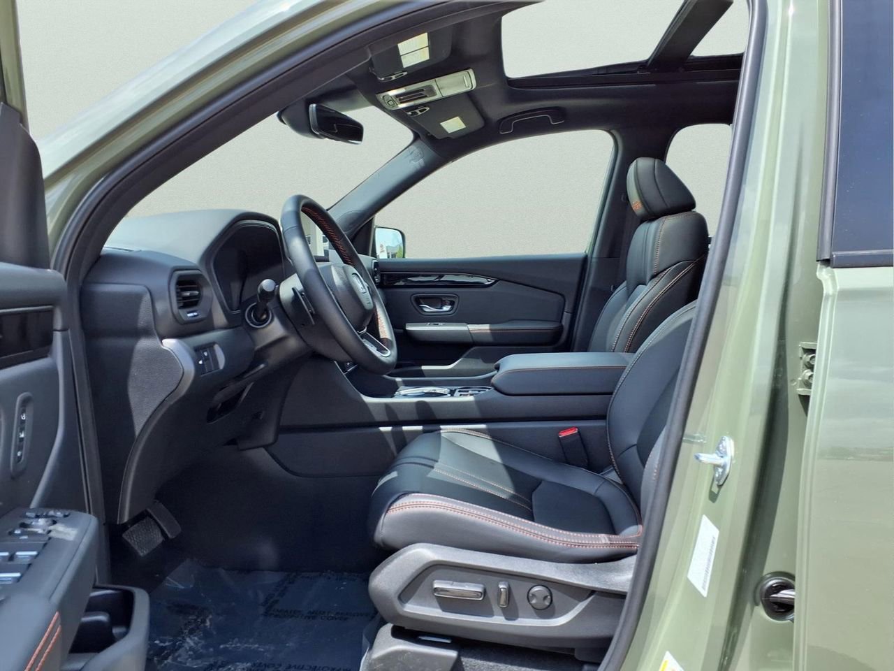 Used 2026 Honda Pilot TrailSport image 19