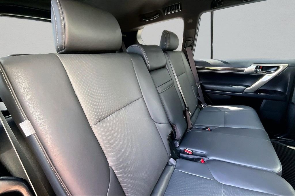 Used 2021 Lexus GX 460 Premium w/ Premium Package AWD/4WD image 26